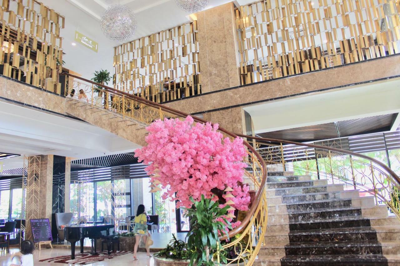 โรงแรมมวง ตาน แกรนด์ ดานัง ภายนอก รูปภาพ