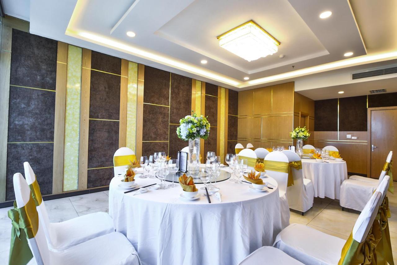 โรงแรมมวง ตาน แกรนด์ ดานัง ภายนอก รูปภาพ